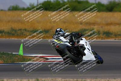 media/Apr-30-2023-CRA (Sun) [[020fcf5d43]]/Race 4-600 Supersport/